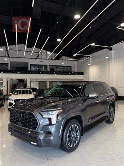 تۆیۆتا سیکۆیا